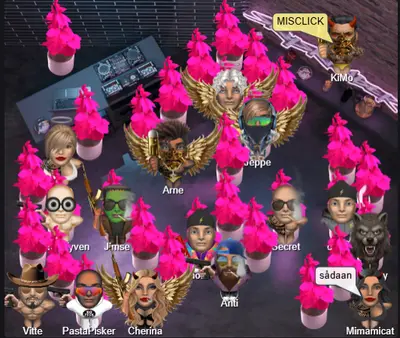 Brugere med sjældne pink aura-effekter samlet til fest i Skyskraber – dansk chatunivers med aura, toplister og tøj du ikke finder andre steder